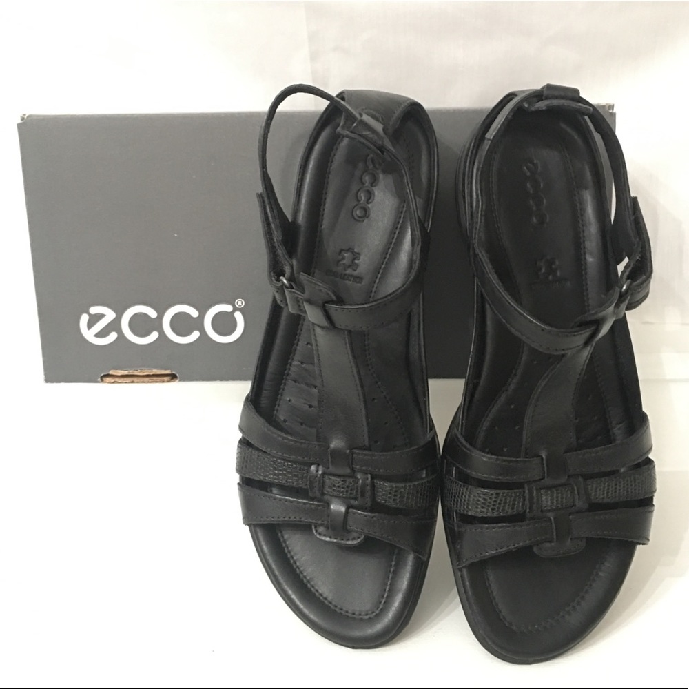 Ecco Womens Flash 240873 Black Leather Sandals 9M